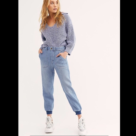 Free People Denim - NWOT! Free People Relaxed Boyfriend Jeans